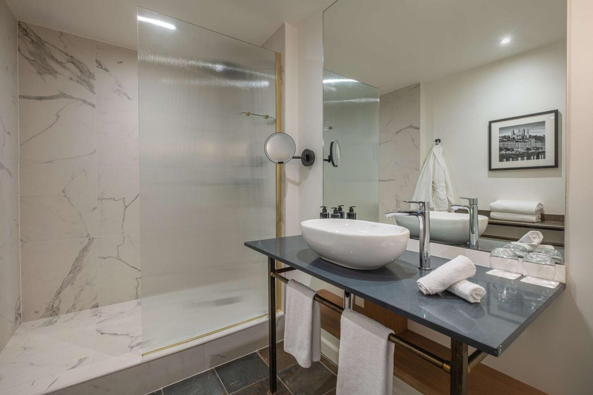 Junior Suite,1729984051:JPEG