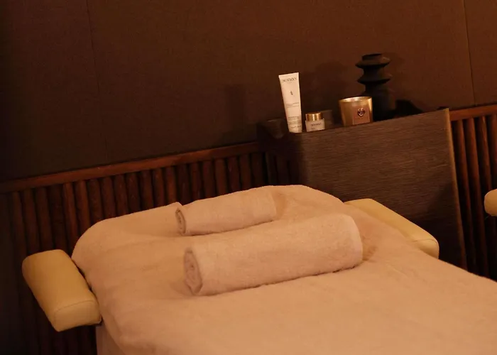 Hôtel Fort St Laurent Lyon - Handwritten Collection